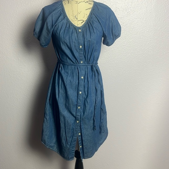Old Navy Dresses & Skirts - Light Weight Denim Dress